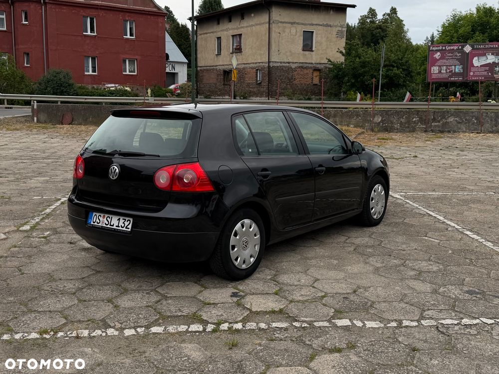 Volkswagen Golf 1.4 FSI Sportline - 5