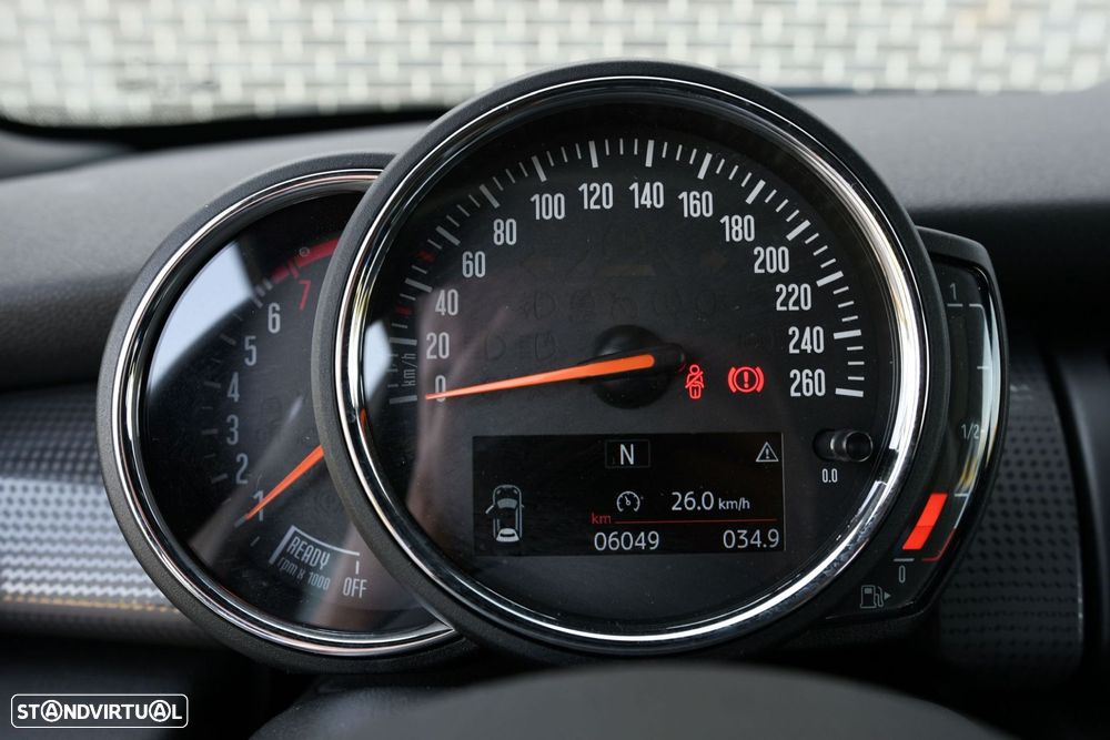 MINI 5 Portas Cooper Sport Edition - 17