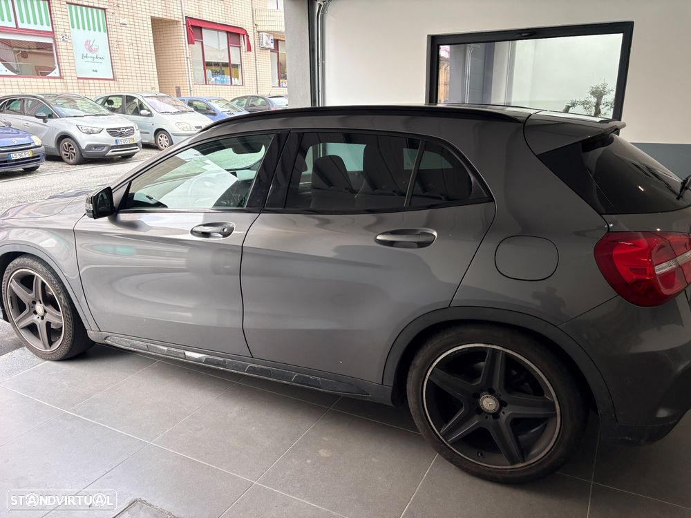 Mercedes-Benz GLA 200 CDi AMG Line - 5