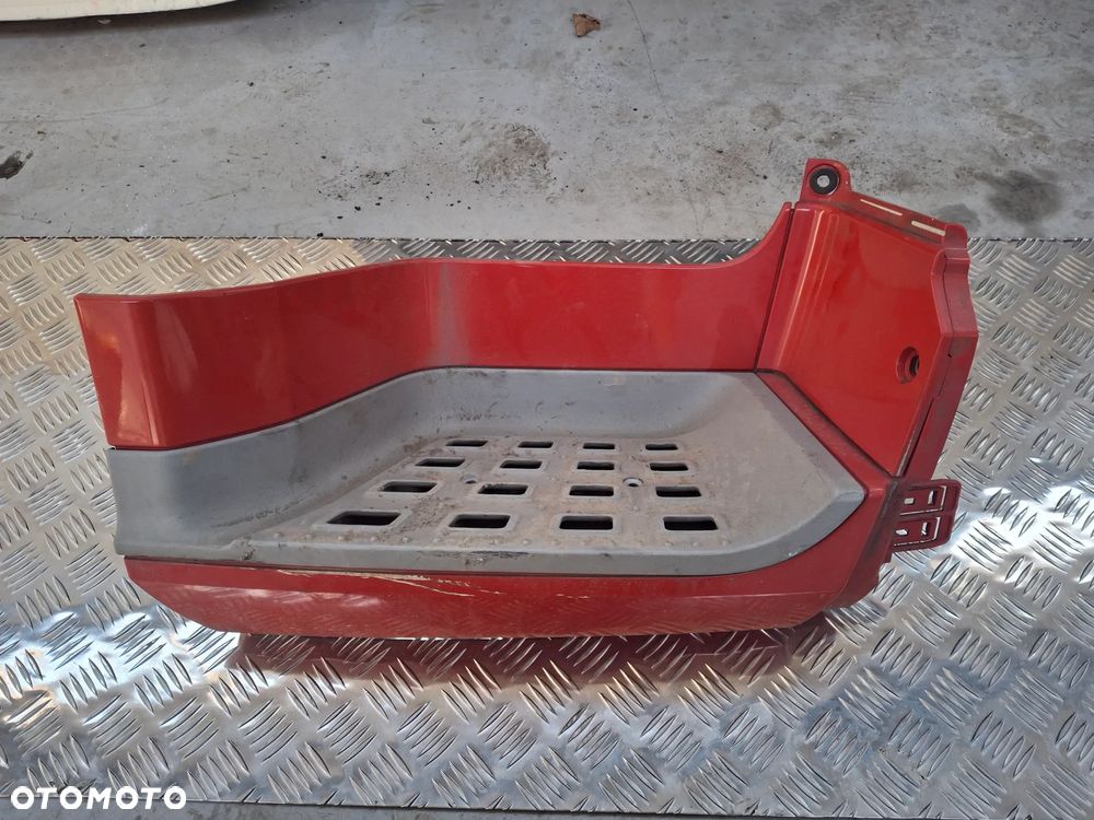 STOPIEŃ DOLNY PRAWY  DAF CF 400 XF 106 EURO 6 - 1