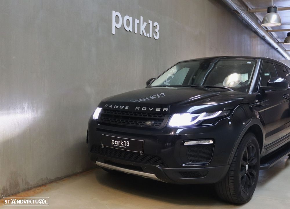 Land Rover Range Rover Evoque 2.0 D150 AWD HSE Auto - 34