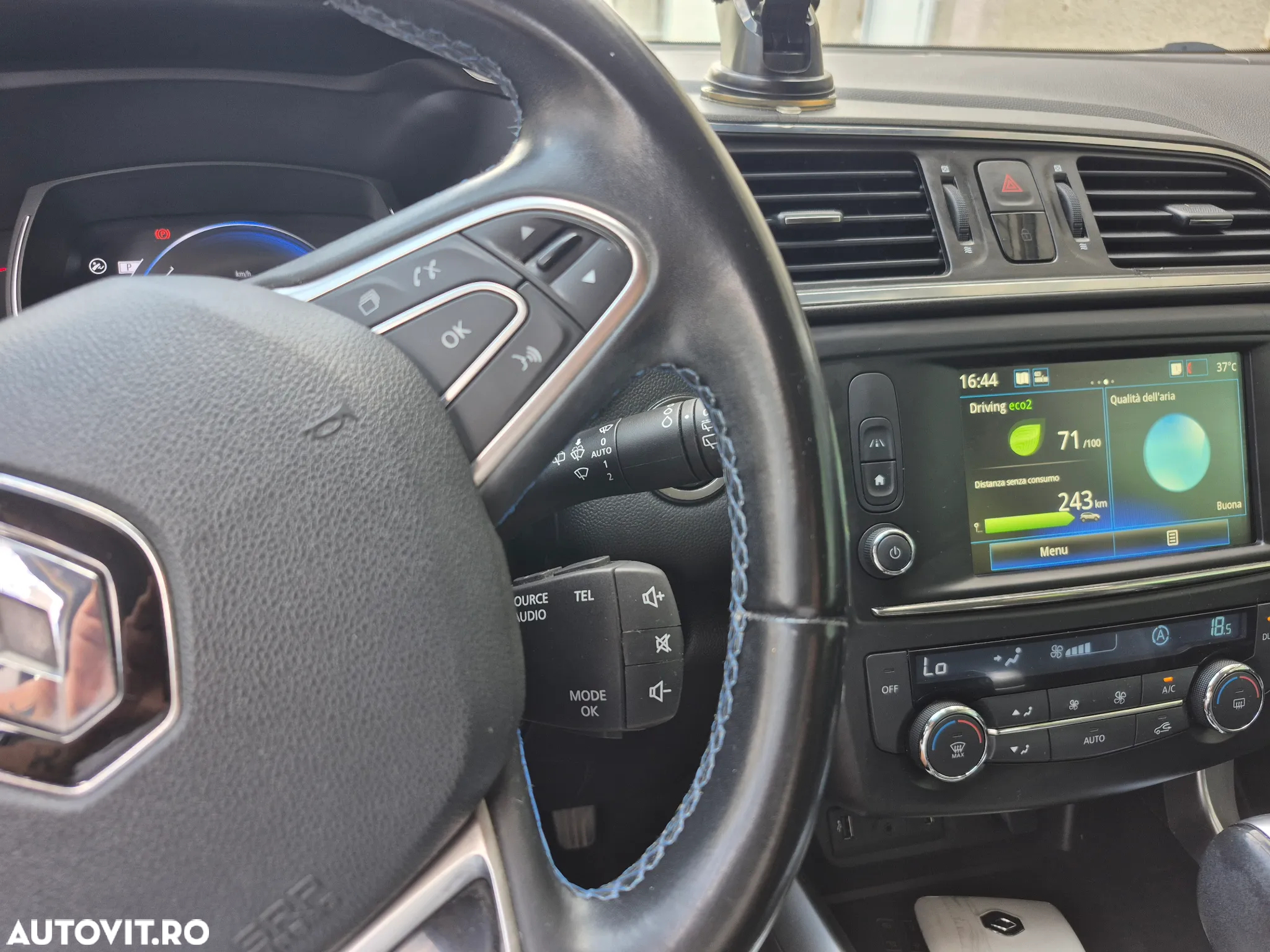Renault Kadjar BLUE dCi 115 EDC BOSE EDITION - 18