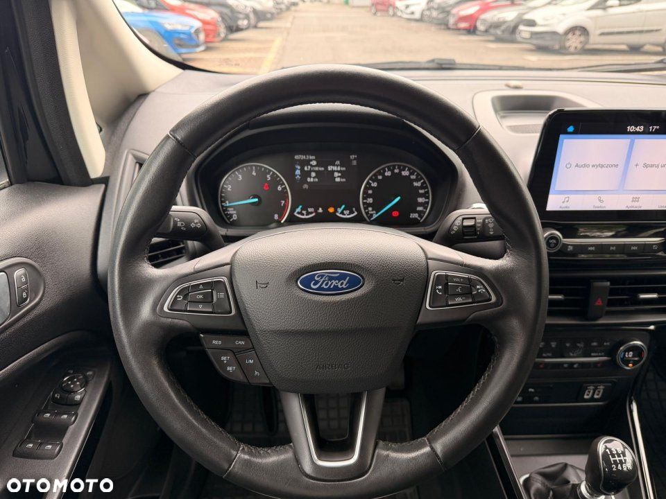 Ford EcoSport - 12