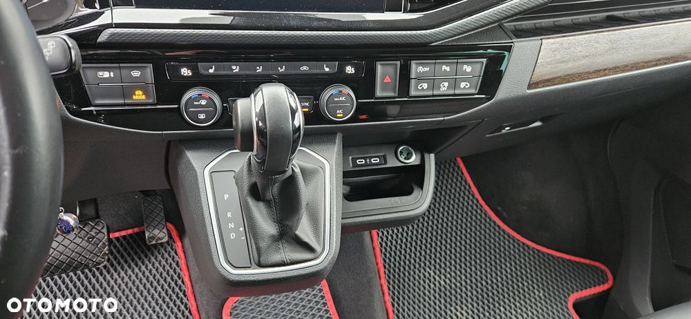 Volkswagen Multivan 2.0 TDI L1 Comfortline 4Motion DSG - 6