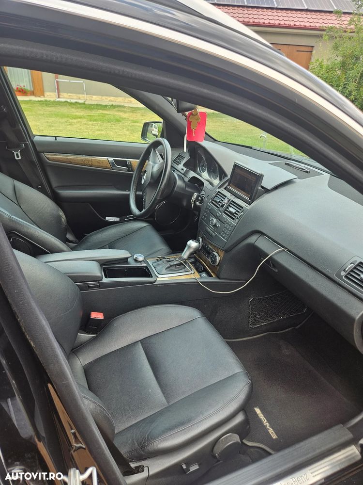 Mercedes-Benz C 320 CDI DPF 7G-TRONIC Avantgarde - 6
