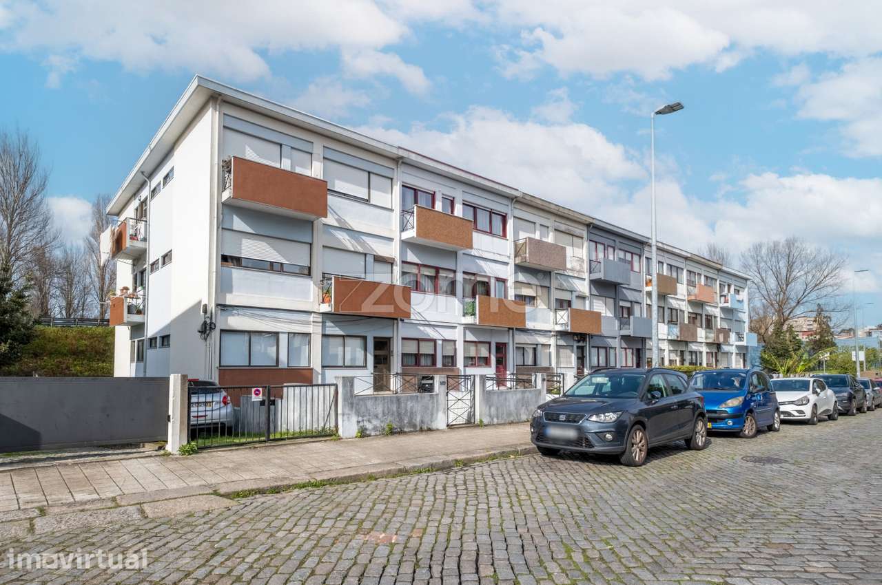Apartamento T2 com 2 terraços, ao Pólo Universitário, Porto - Arren... - Grande imagem: 3/34