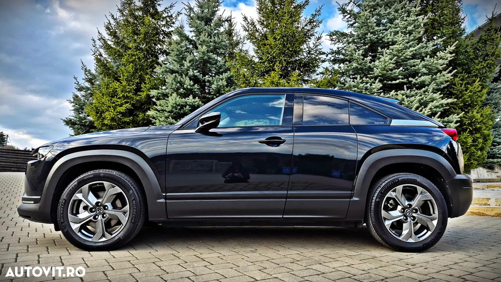 Mazda MX-30 e-SKYACTIV EXCLUSIVE-LINE - 27