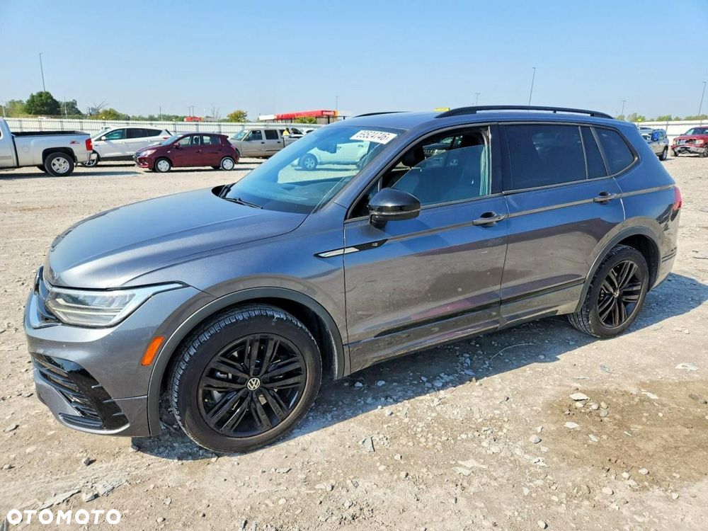 Volkswagen Tiguan - 3