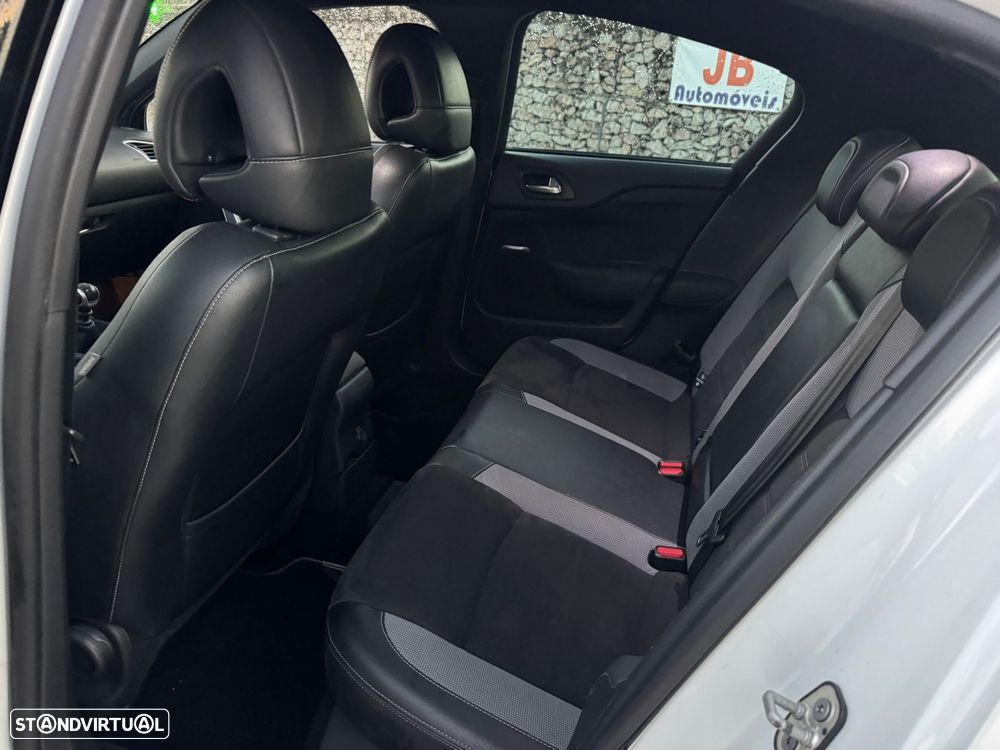 DS DS4 Crossback 1.6 BlueHDi So Chic J18 - 12