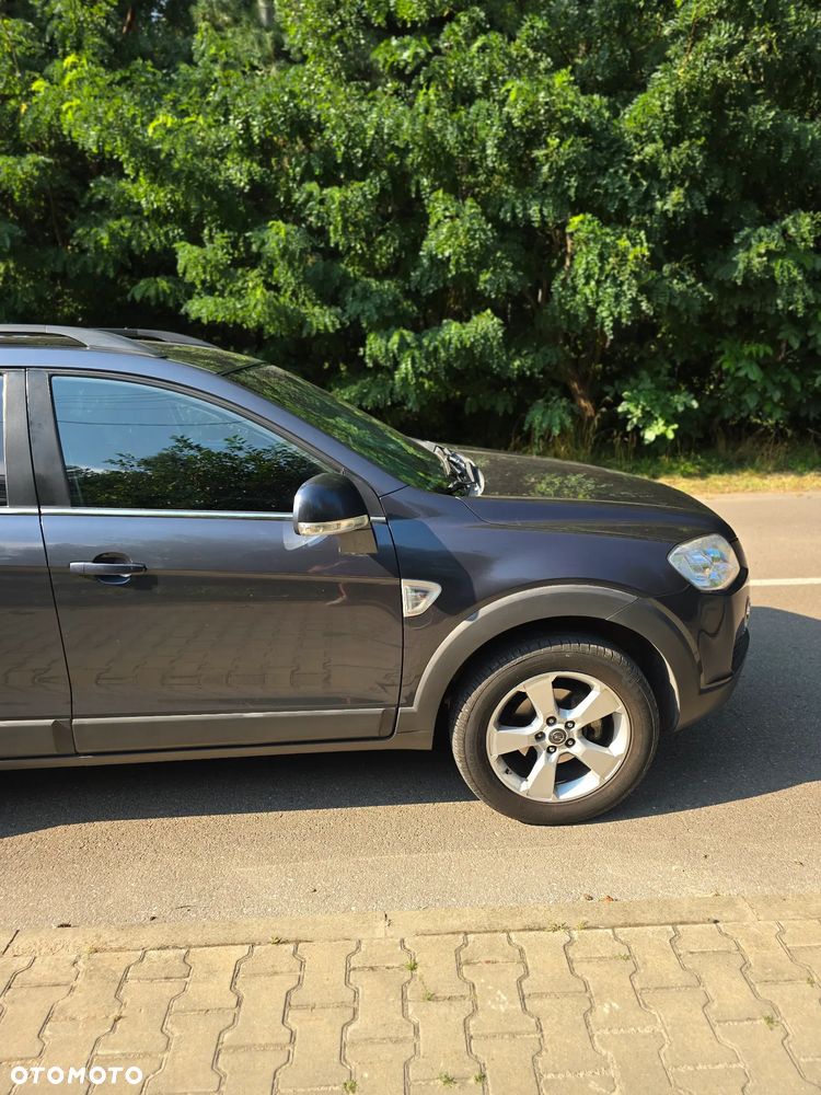 Chevrolet Captiva 2.4 4WD 7 Sitzer LT - 13