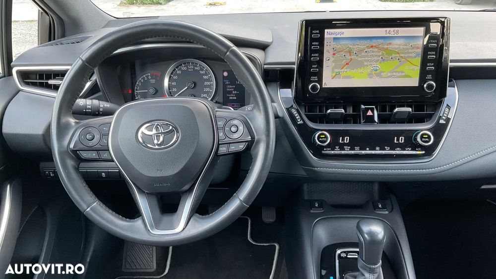 Toyota Corolla 2.0 Business Edition - 16