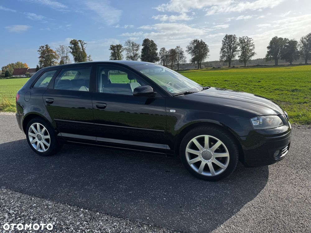 Audi A3 Sportback - 18