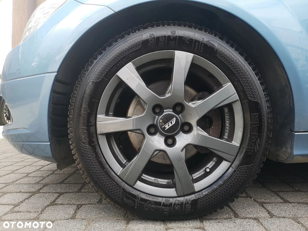 Mercedes-Benz Klasa C 180 BlueEFFICIENCY 7G-TRONIC Elegance - 29