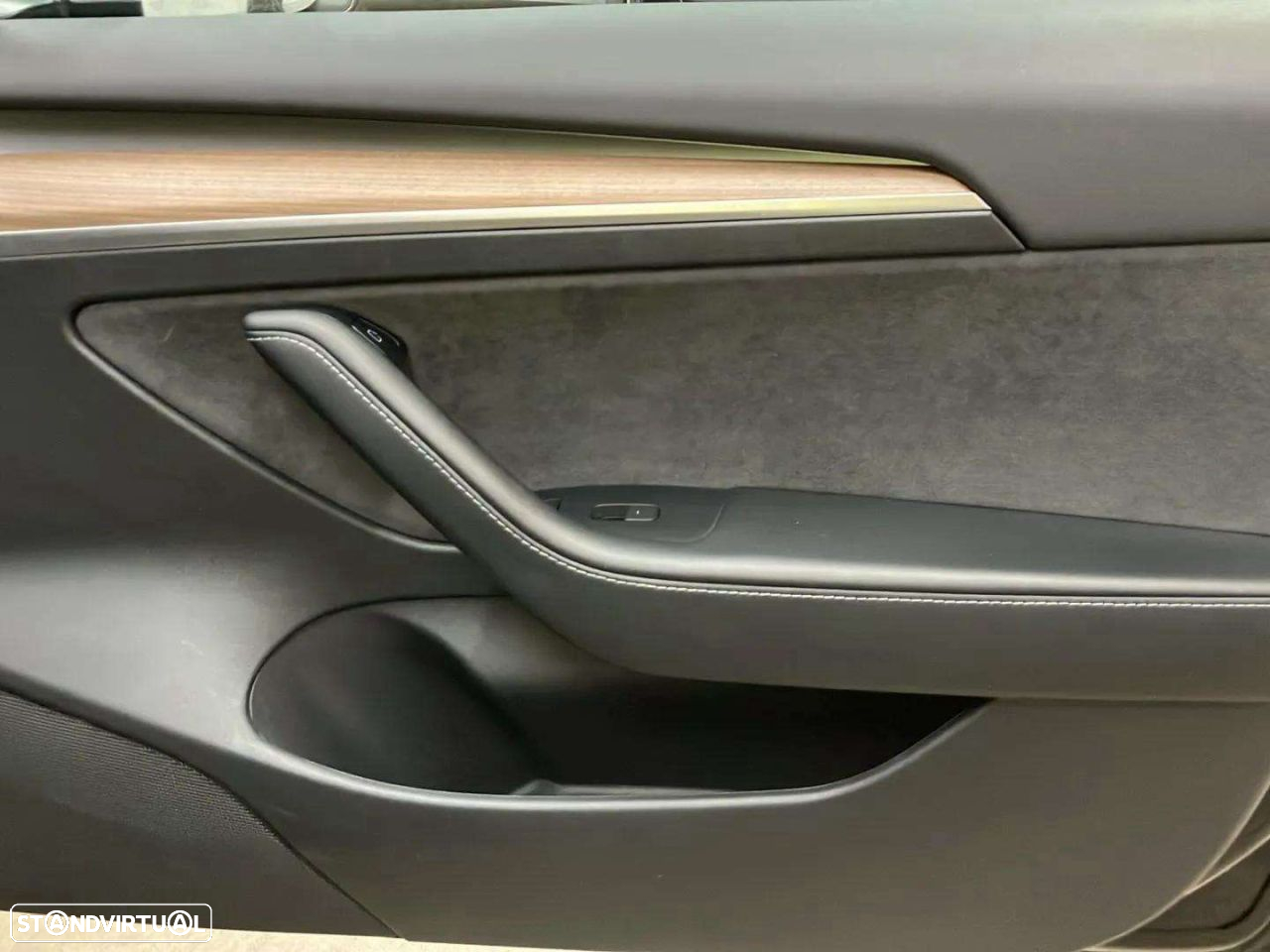 Tesla Model 3 - 18