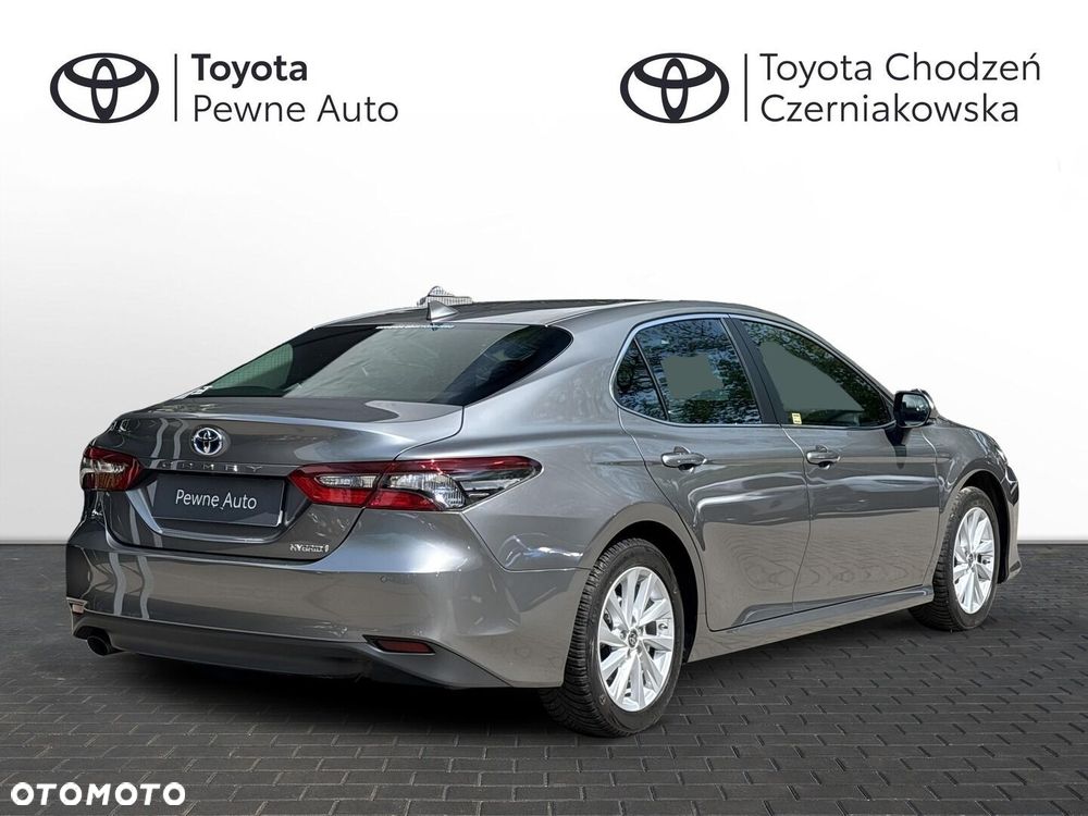 Toyota Camry 2.5 Hybrid Comfort CVT - 3