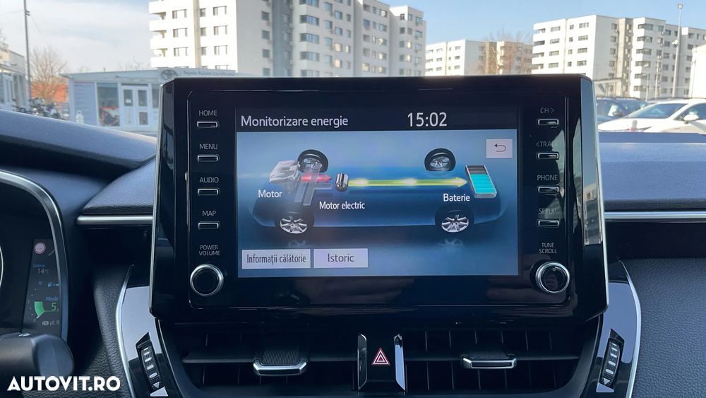 Toyota Corolla 1.8 HSD Business - 21