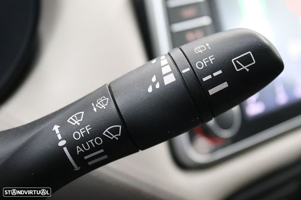 Nissan Micra 1.0 IG-T N-Design Black CVT - 17