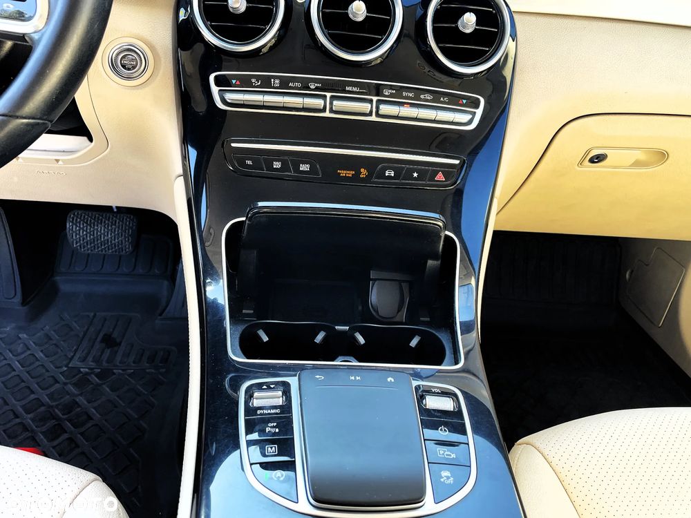 Mercedes-Benz GLC 220 d - 27