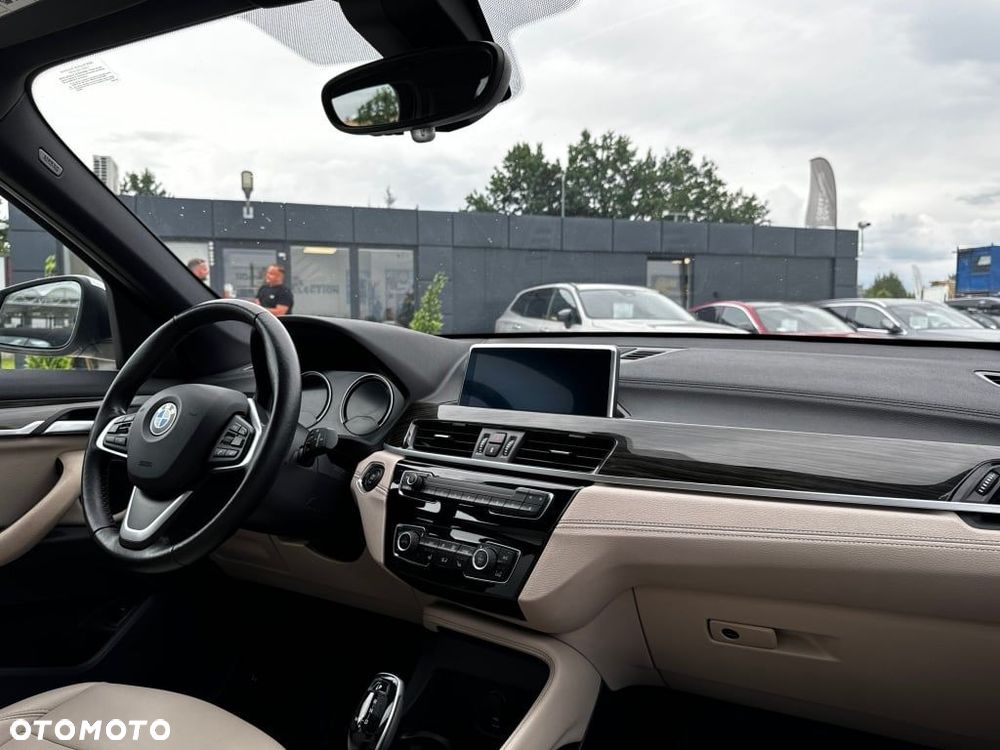 BMW X1 - 15