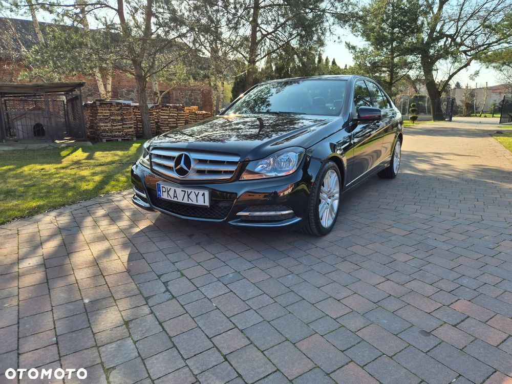 Mercedes-Benz Klasa C 180 (BlueEFFICIENCY) Avantgarde - 1