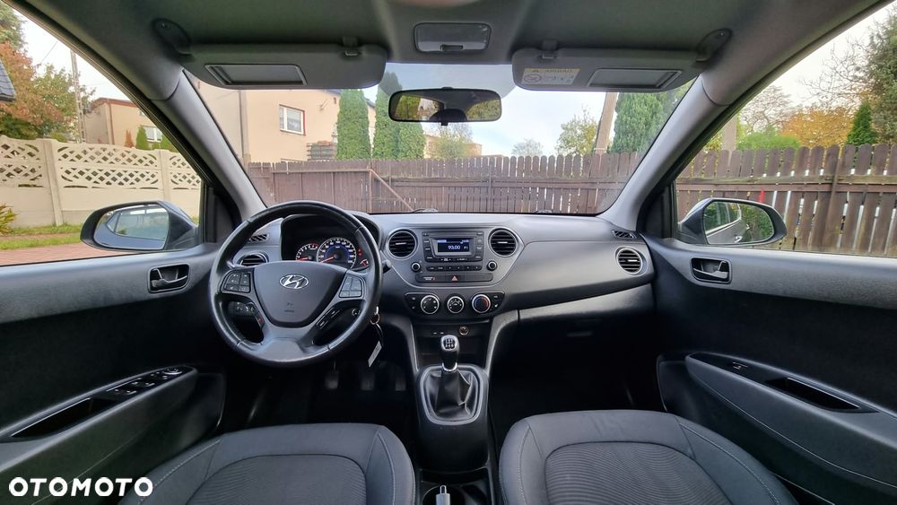 Hyundai i10 - 25