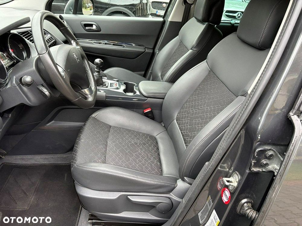 Peugeot 3008 1.6 BlueHDi Allure S&S - 12