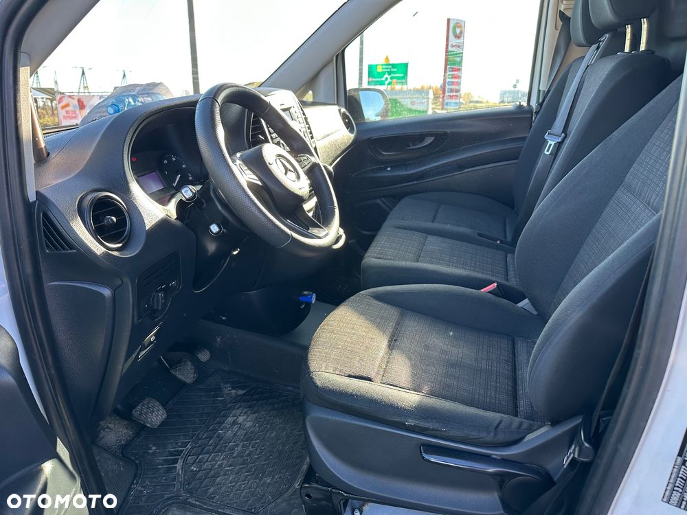 Mercedes-Benz Vito - 11