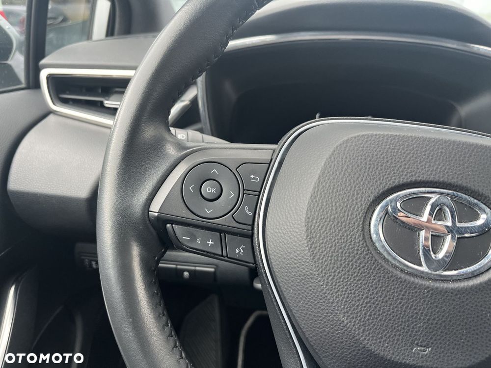 Toyota Corolla - 21