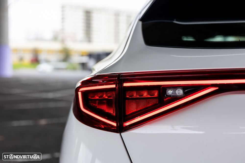 Cupra Formentor VZ 1.4 e-Hybrid DSG - 9