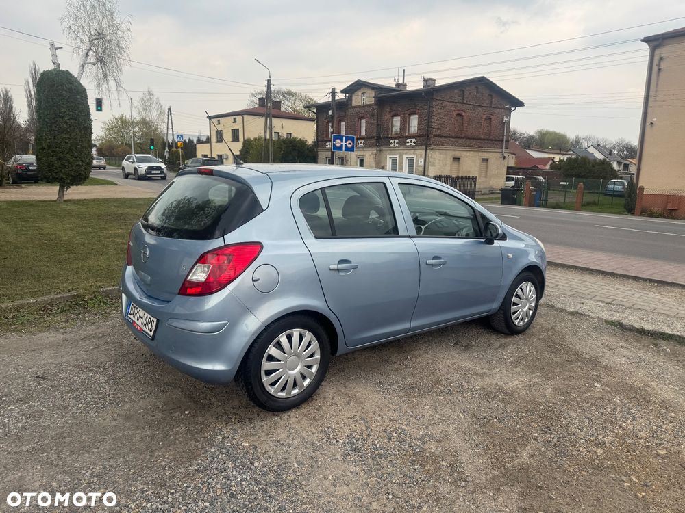 Opel Corsa - 3