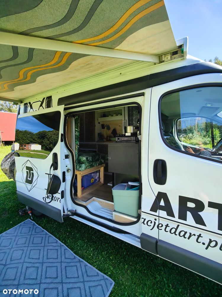 Opel Vivaro - 11