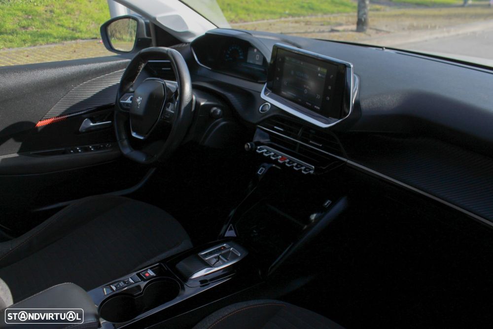 Peugeot e-208 50 kWh Active Pack - 2