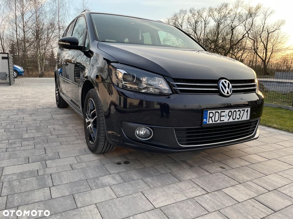 Volkswagen Touran 2.0 TDI DPF DSG MATCH - 10