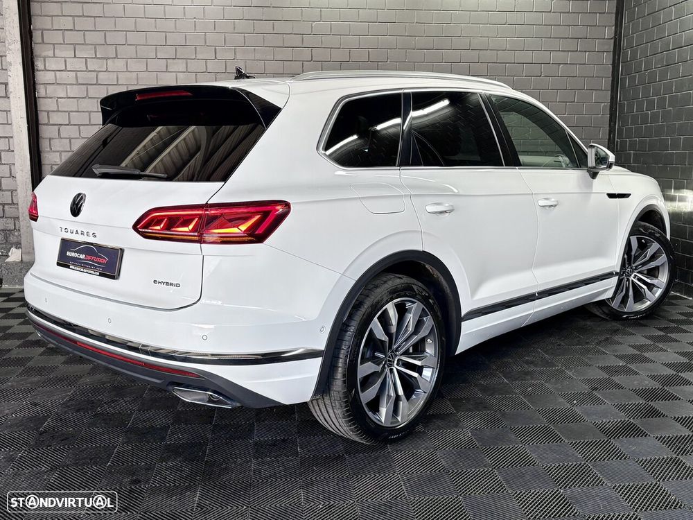 VW Touareg 3.0 V6 e-Hybrid 4Motion Aut. Elegance - 6