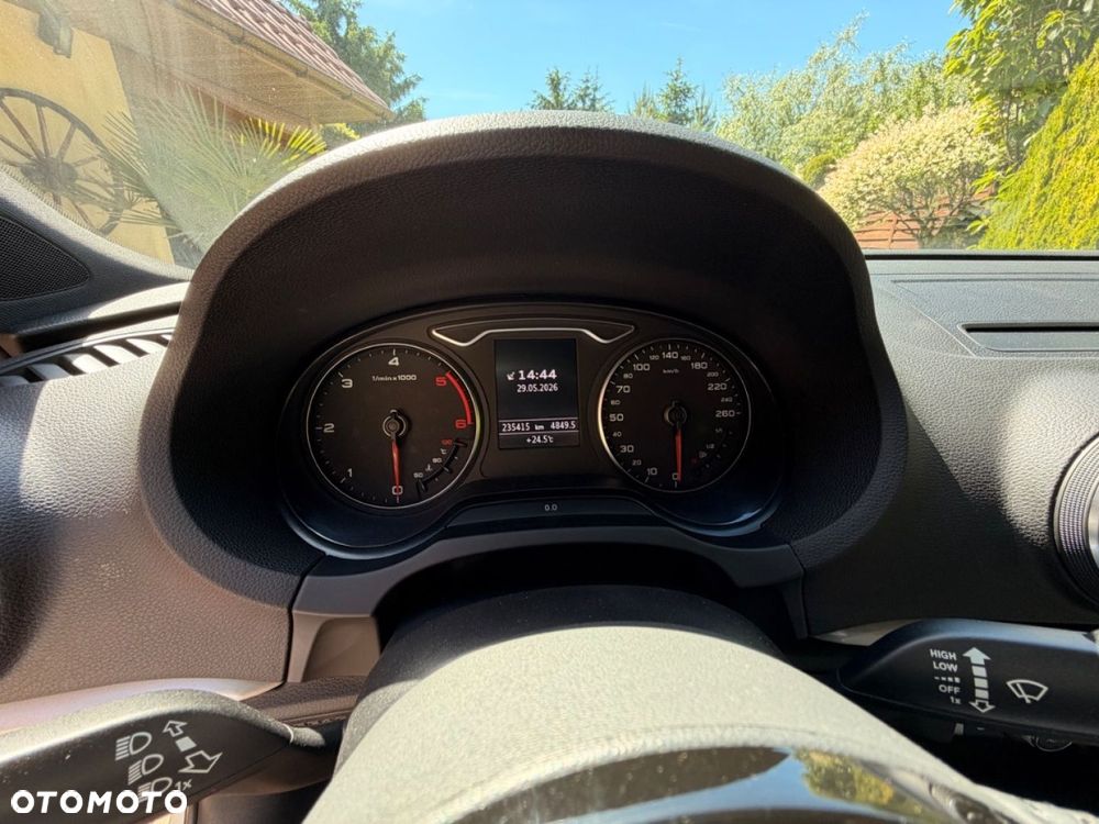 Audi A3 Sportback - 10