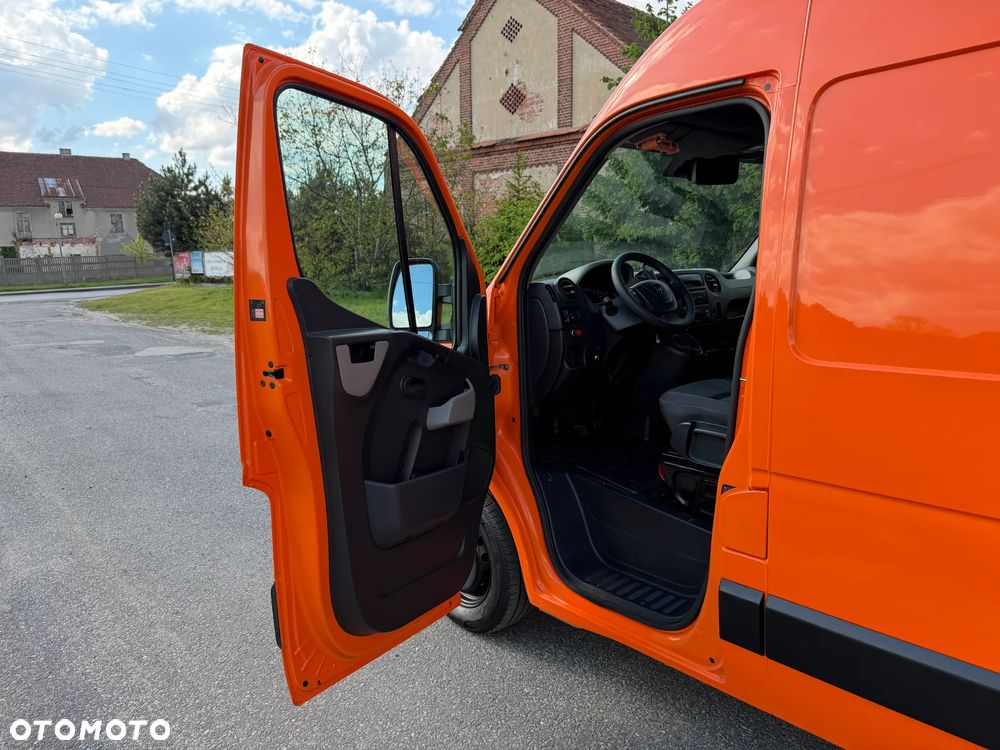 Opel Movano * 2.3 / 135KM * L2H2 / Średni / Podwyższany * Furgon / Blaszak * - 24