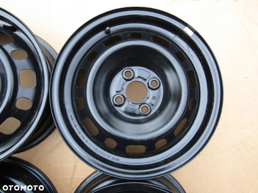 4x Felgi 15 Mazda 2 5,5j 4x100 ET40 od 2015r- / oryginał - 7