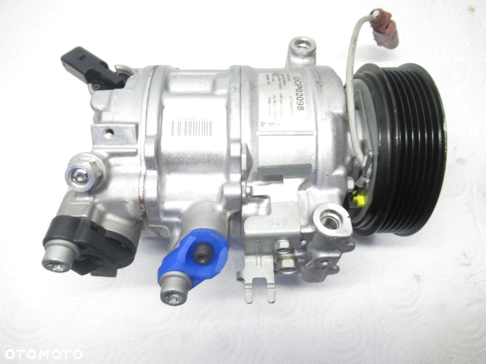 Kompresor klimatyzacji Audi A4 A5 A6 Q5 DCP02098 8T0260808F