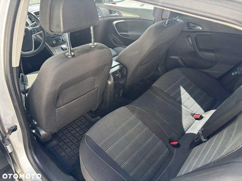 Opel Insignia 2.0 CDTI - 8