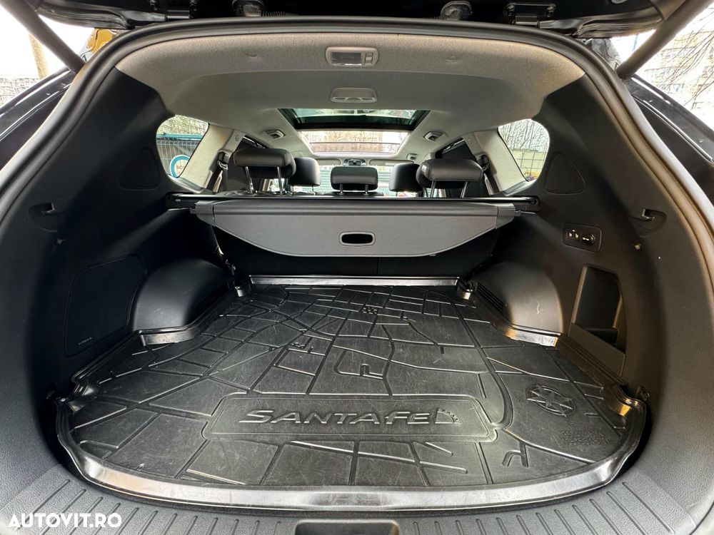 Hyundai Santa Fe 1.6 HEV 2WD Signature - 15