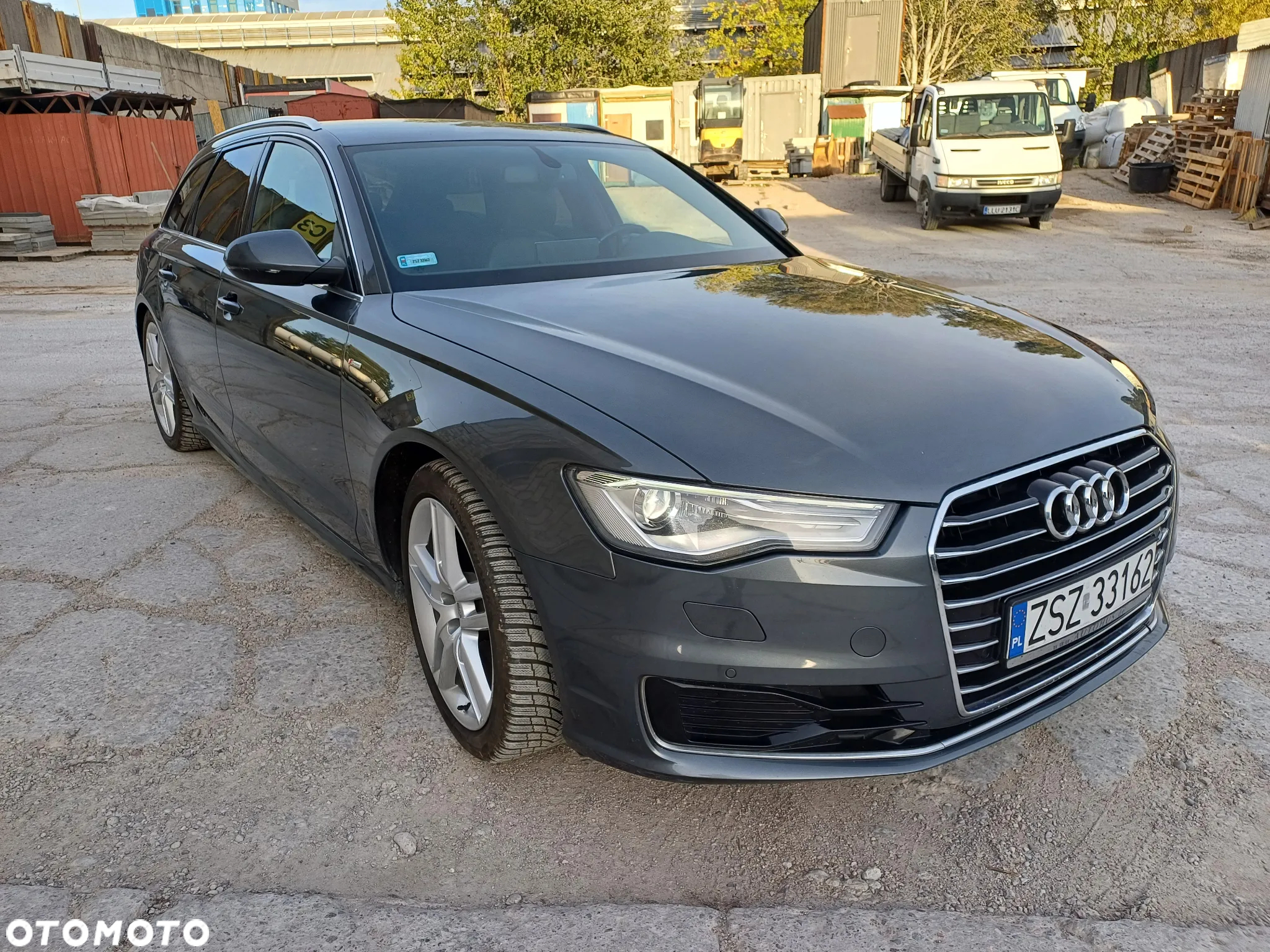 Audi A6 - 4