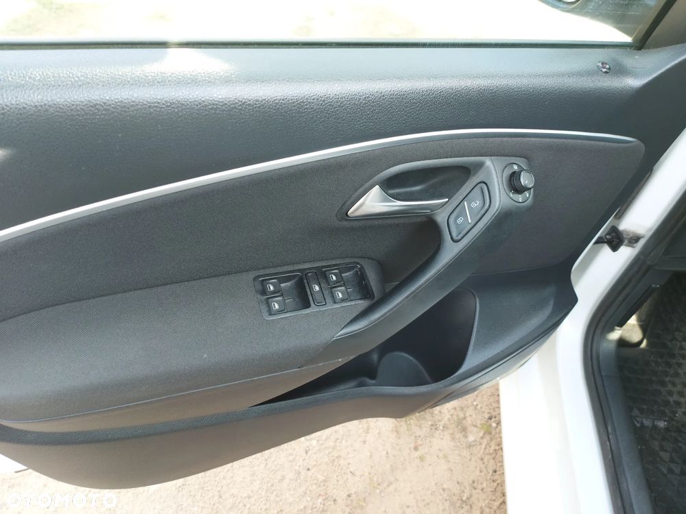 Volkswagen Polo 1.2 TSI BMT Comfortline - 12