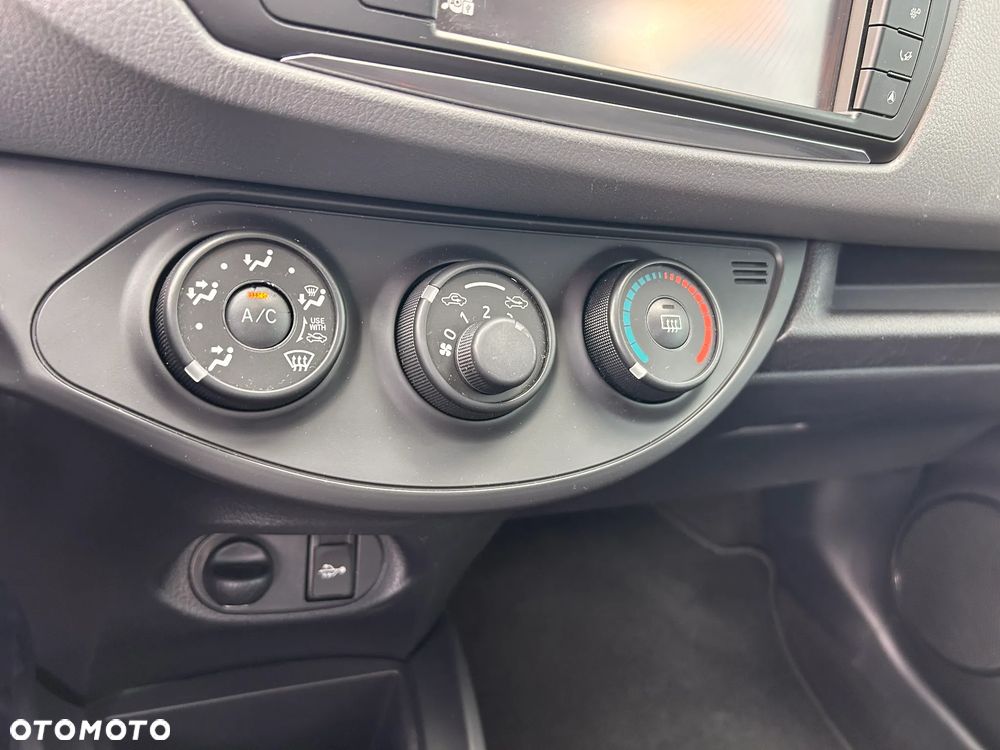 Toyota Yaris 1.33 VVT-i - 22