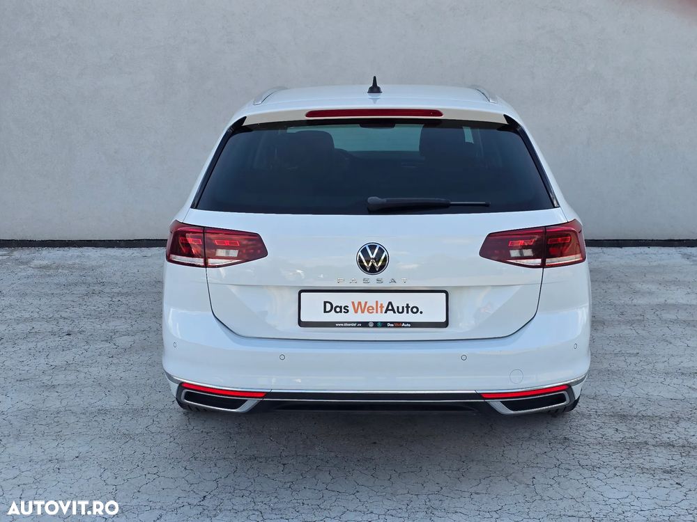 Volkswagen Passat - 5