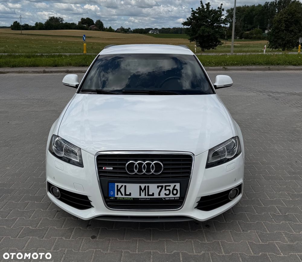 Audi A3 Sportback 2.0 TFSI S line Sportpaket (plus) - 4