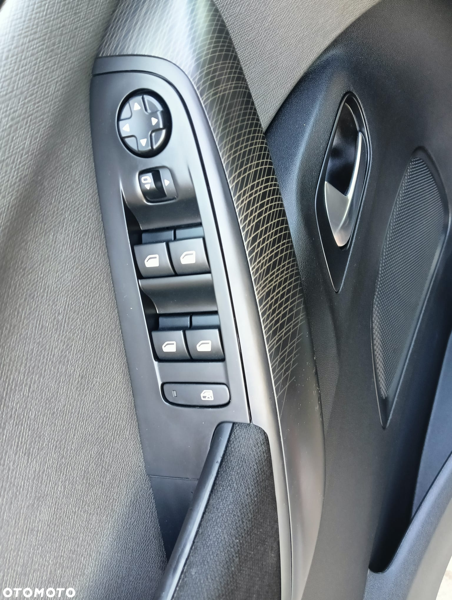 Citroën C4 Grand Picasso 1.6 BlueHDi Shine S&S EAT6 - 31