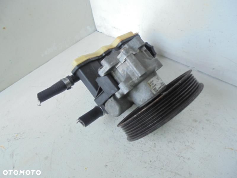 OPEL VECTRA B POMPA WSPOMAGANIA 90576809 - 1