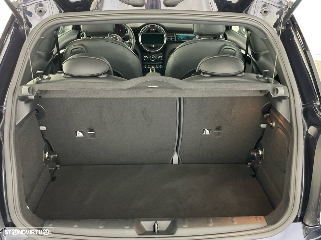 MINI 3 Portas Cooper SE - 13