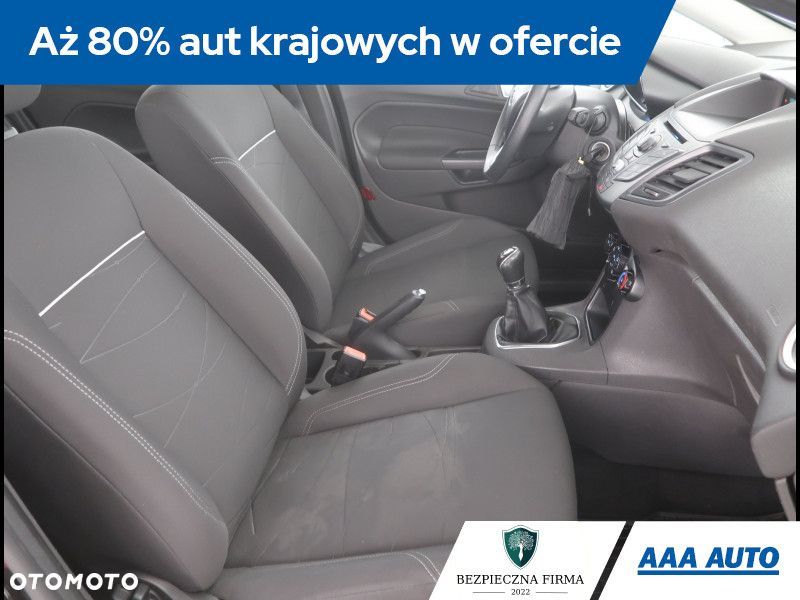 Ford Fiesta - 10