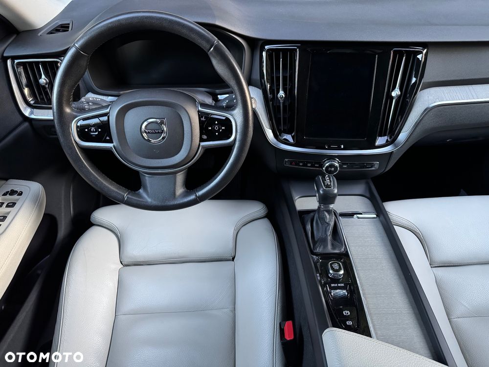 Volvo V60 D4 Geartronic Inscription - 19